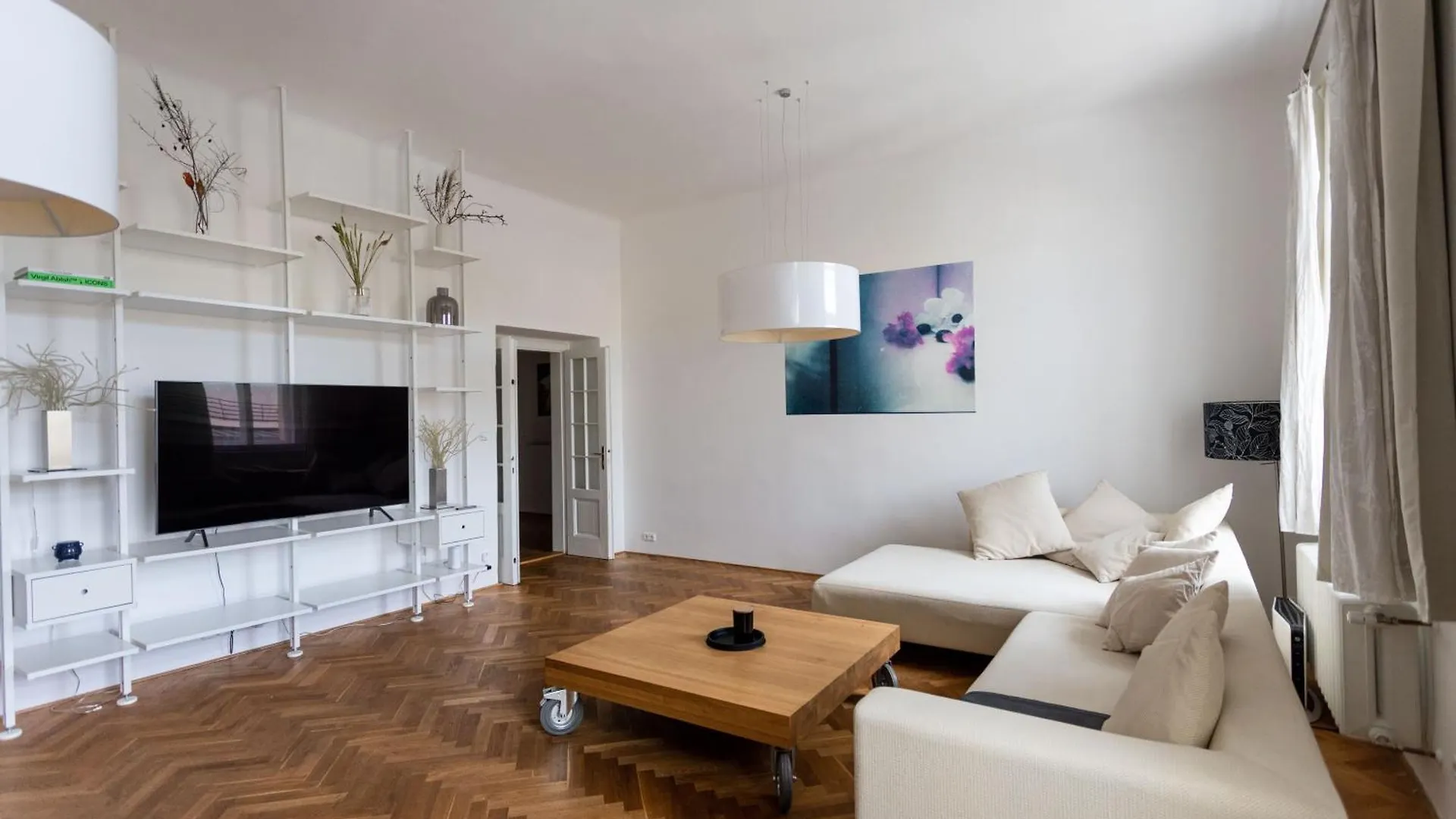 Bright Stylish Central Apartments Praag 0*,